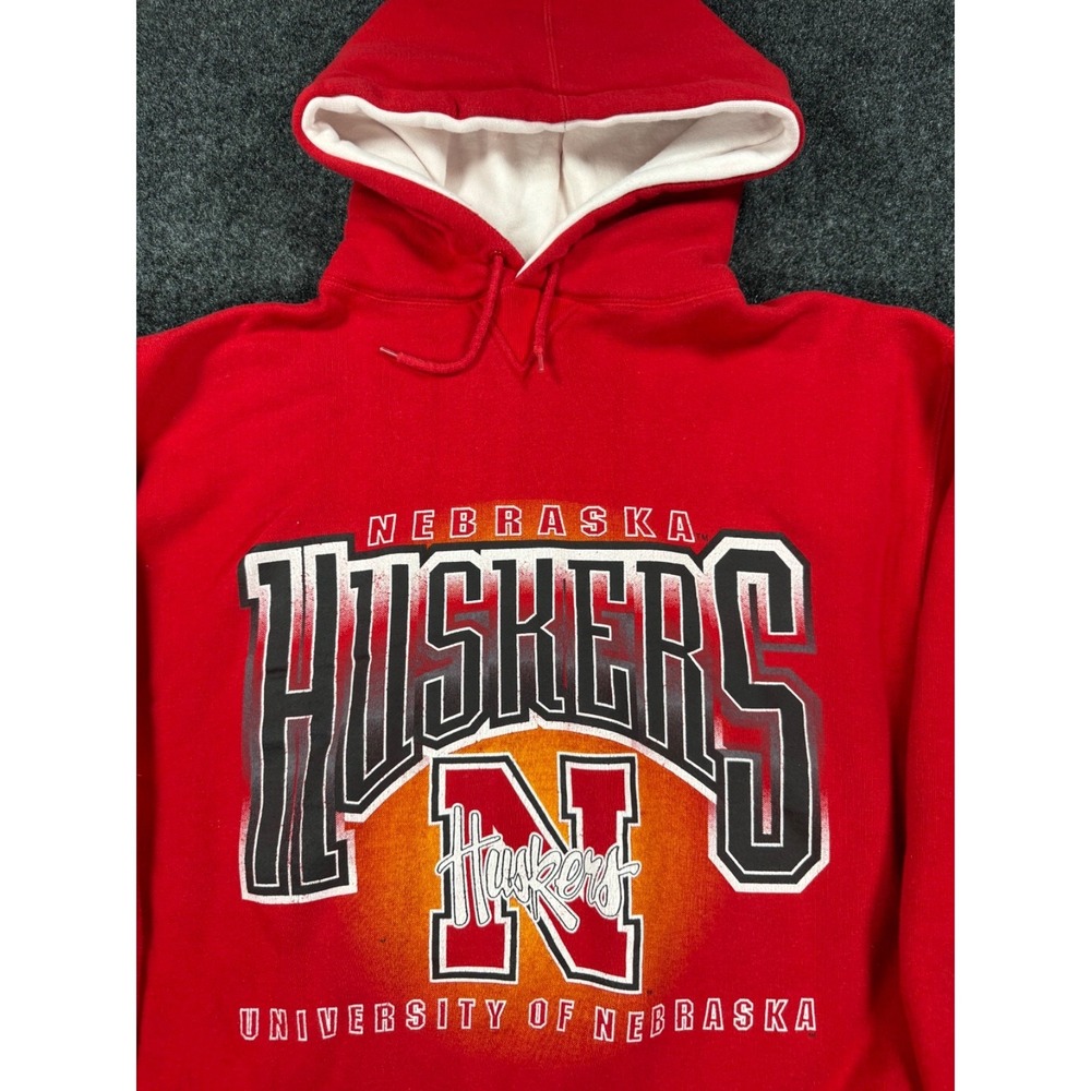 VTG Nebraska Huskers Hoodie Medium Red University of Nebraska Logo Athletic - Picture 3 of 8
